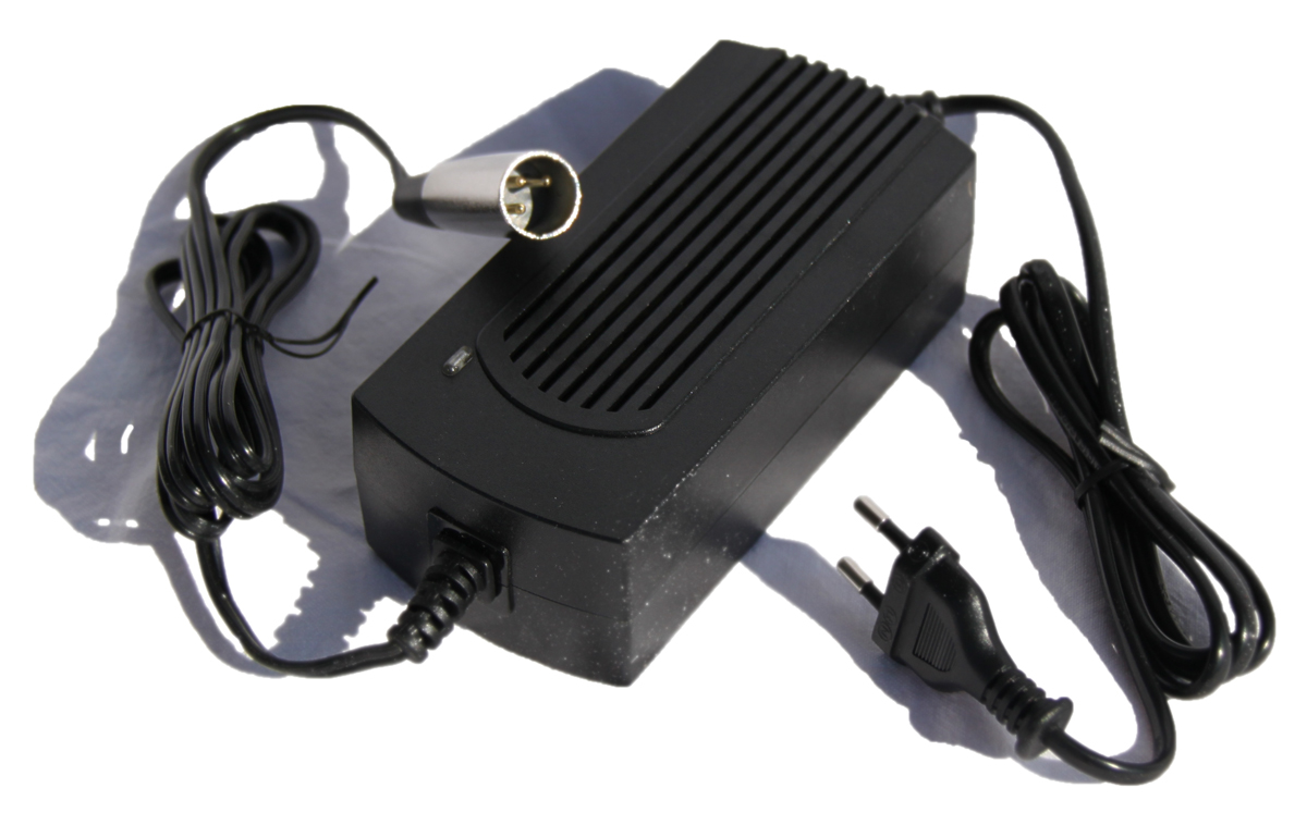 Ladegerät 48V / 1,6A
