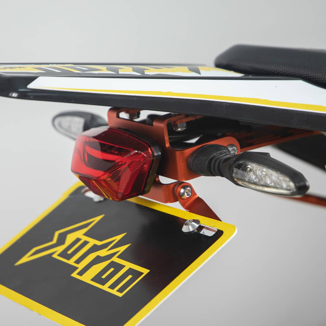 SUR-RON Ultrabee Kennzeichenhalter