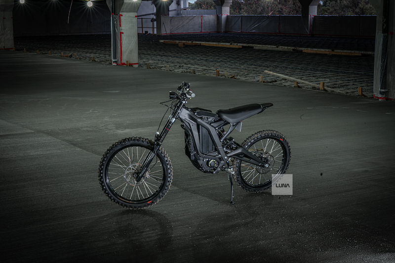 SUR-RON Lightbee Performance