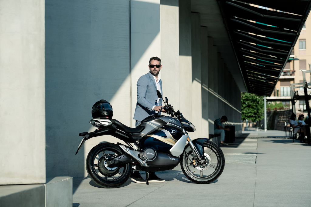 Super Soco TS Hunter